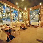 Romantik Schweizerhof Szálloda 5*