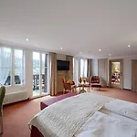 Szálloda Romantik Schweizerhof 5*