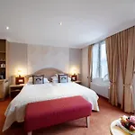 ロマンティック シュヴァイツァーホフ ホテル 5*