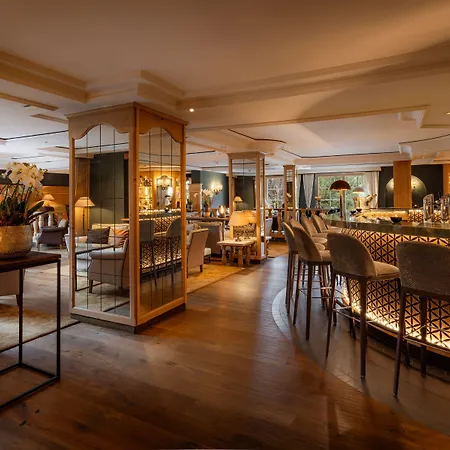 Romantik Schweizerhof Hotel