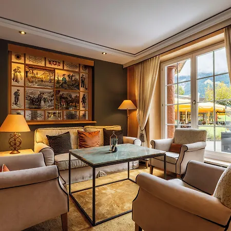 Romantik Schweizerhof Otel