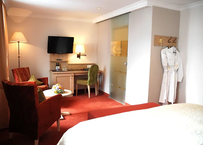 Romantik Schweizerhof Отель