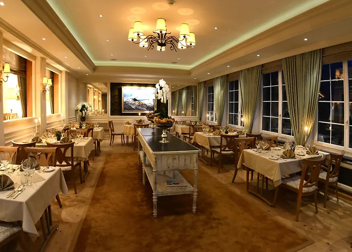 Romantik Schweizerhof Отель 5*